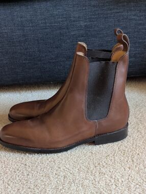 Men's Bexley Chelsea boot Size 42 NEW